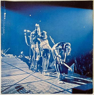 Lot 173 - KISS 1976 TOUR PROGRAMME.