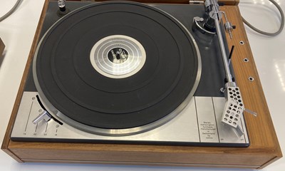Lot 1 - HMV LENCO 2405 TURNTABLE / AMPLIFIER AND SPEAKERS
