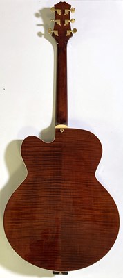 Lot 4 - PEERLESS WIZARD HOLLOW BODY ELECTRIC GUITAR.