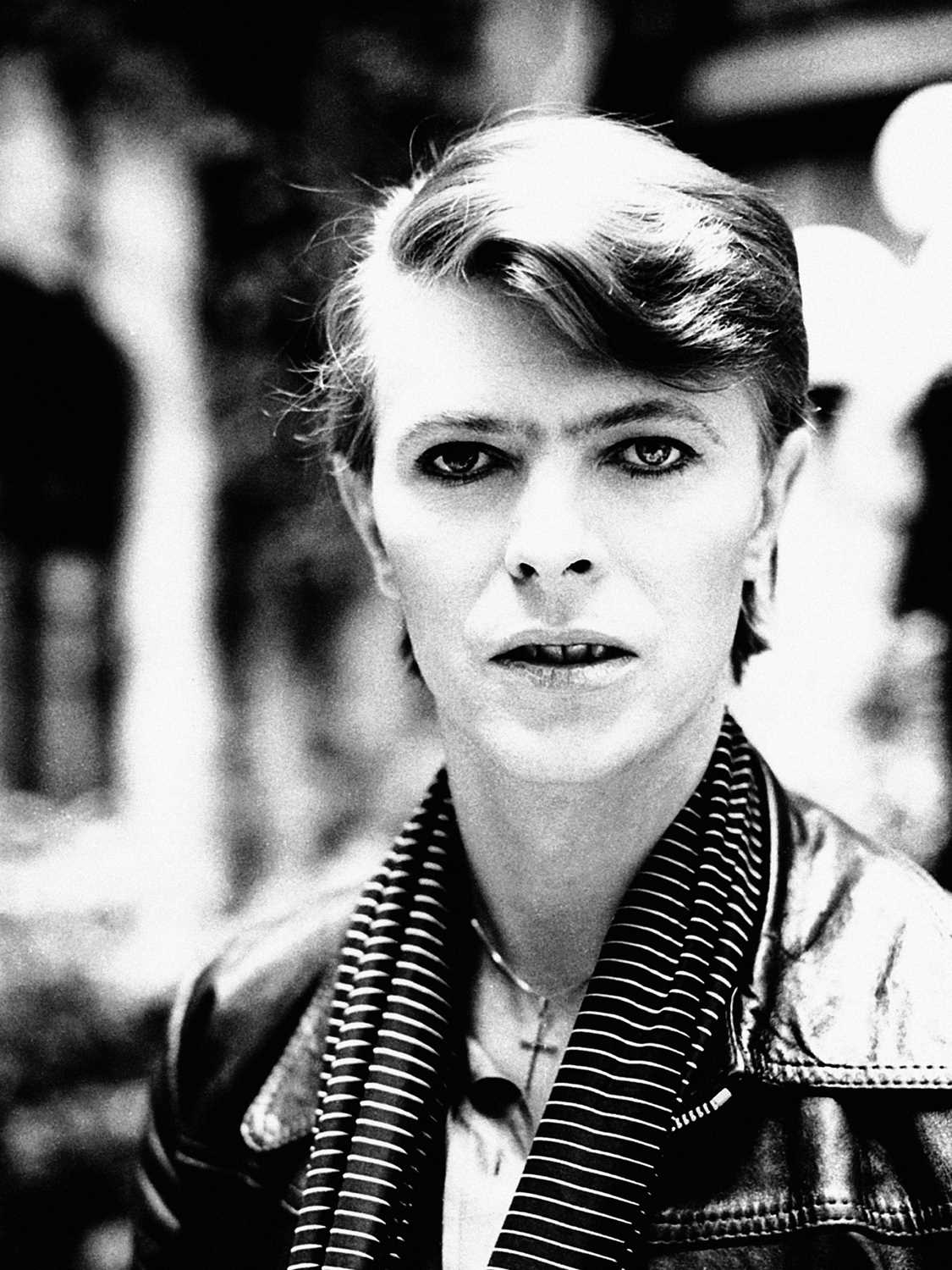 Lot 56 - PHILIPPE AULIAC - DAVID BOWIE, 1976.