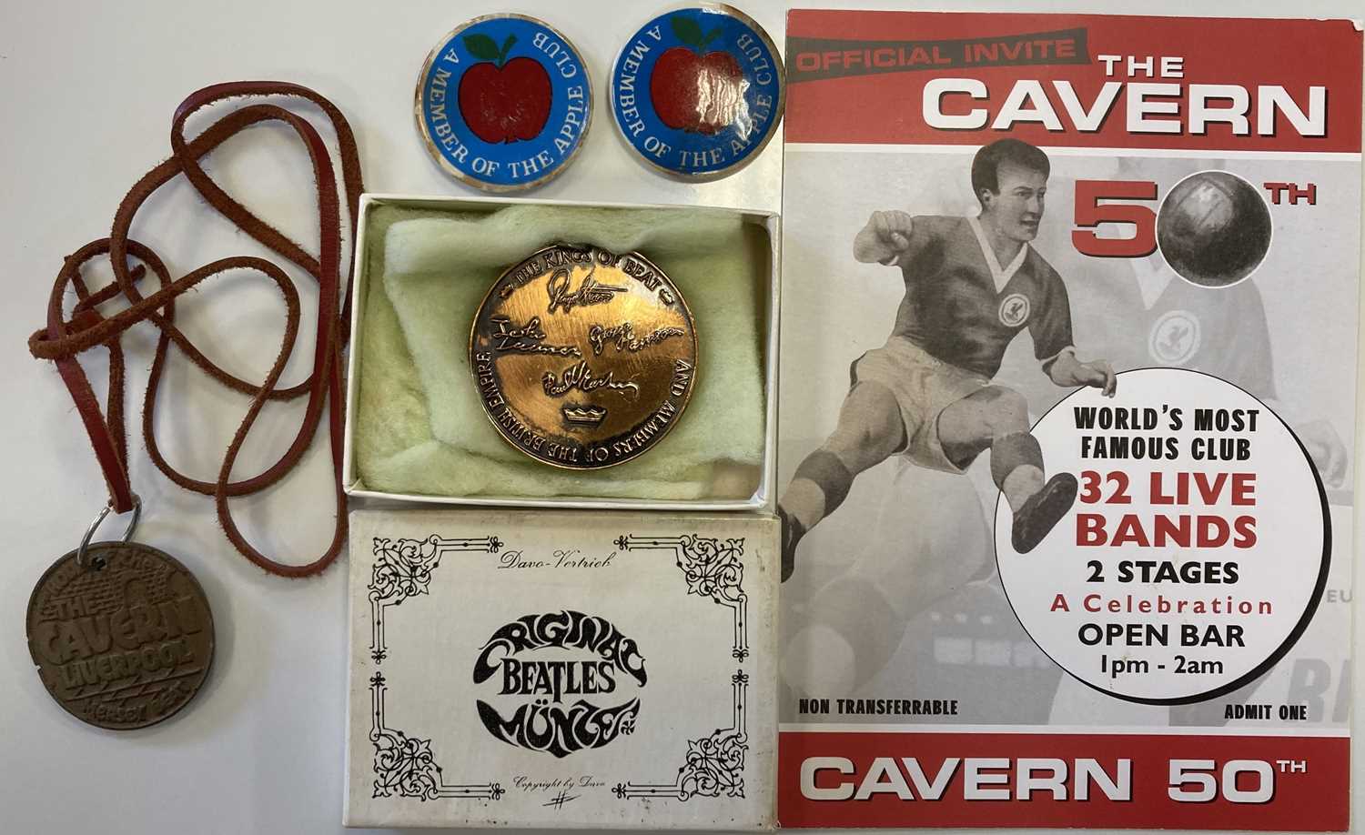 Lot 173 - CAVERN CLUB AND BEATLES MEMORABILIA INC KING OF BEAT MEDALLION