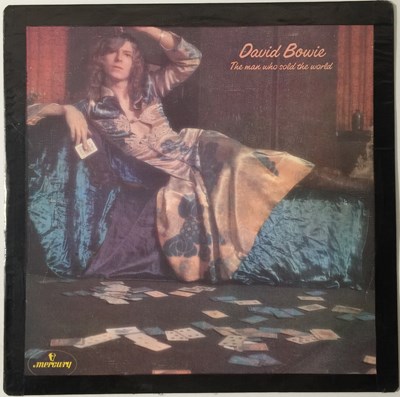 Lot 34 - DAVID BOWIE - THE MAN WHO SOLD THE WORLD LP - ORIGINAL UK 'DRESS SLEEVE' 'TONNY' MISPRINT - MERCURY 6338 041)