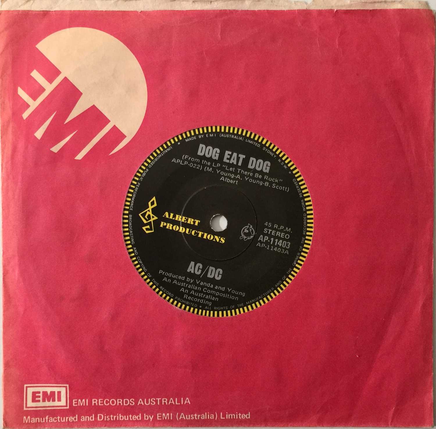 Lot 304 - AC/DC - DOG EAT DOG/ CARRY ME HOME 7" (AUSTRALIAN PRESS - AP-11403)