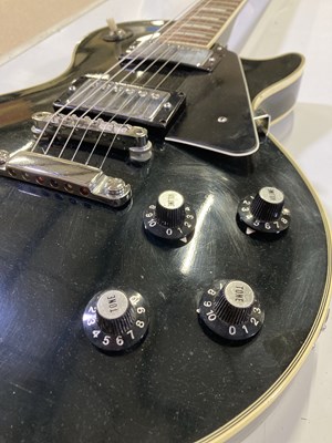 Lot 394 - DEPECHE MODE - 'THE HOLY GRAIL' -  COLUMBUS LES PAUL ELECTRIC GUITAR SOLD BY MARTIN GORE TO FORM DEPECHE MODE.