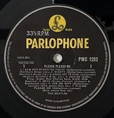 Lot 27 - THE BEATLES - PLEASE PLEASE ME LP (UK MONO FIFTH PRESSING - PMC 1202)