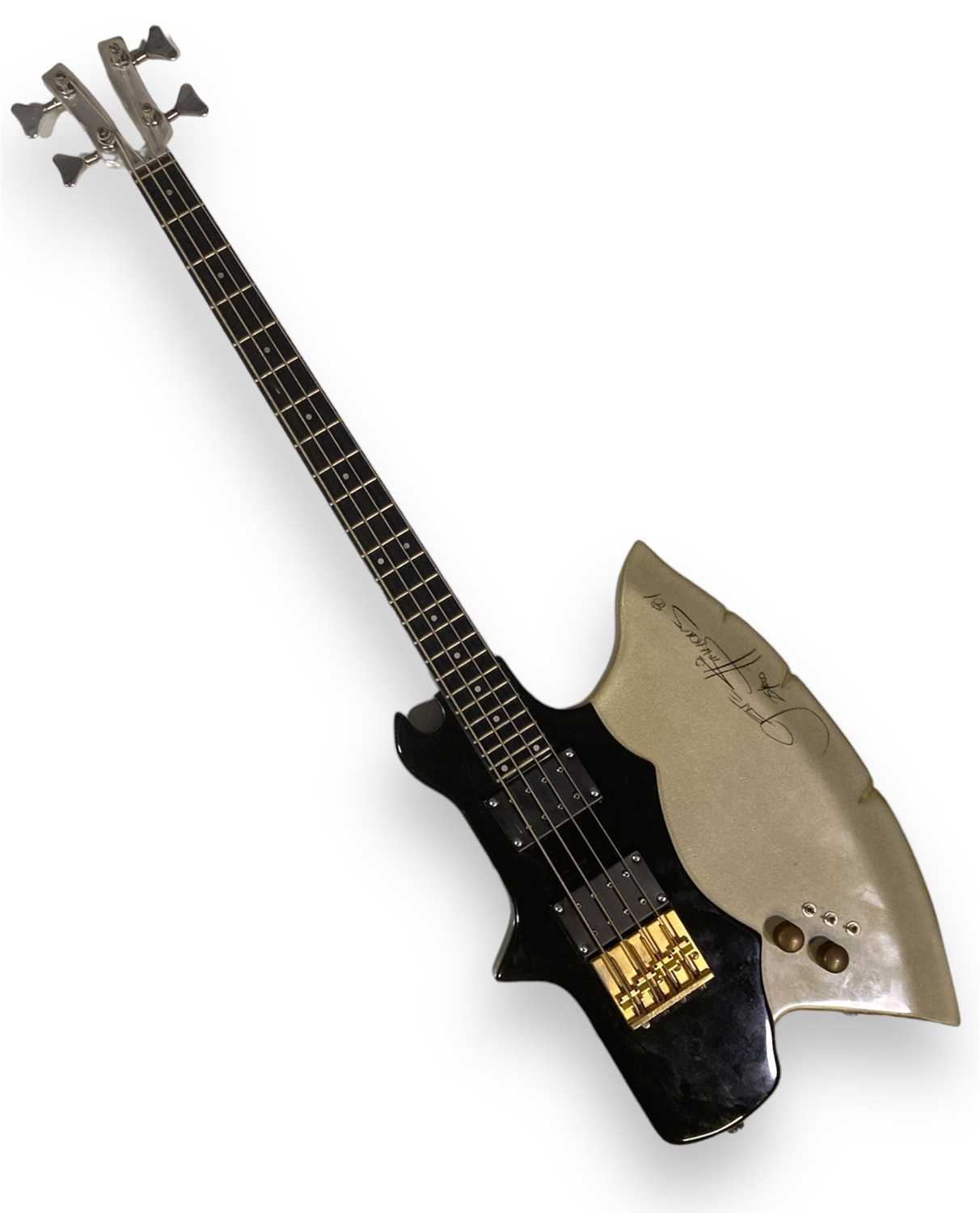 Lot 526 - KISS - A 1980 KRAMER AXE BASS SIGNED BY GENE SIMMONS.