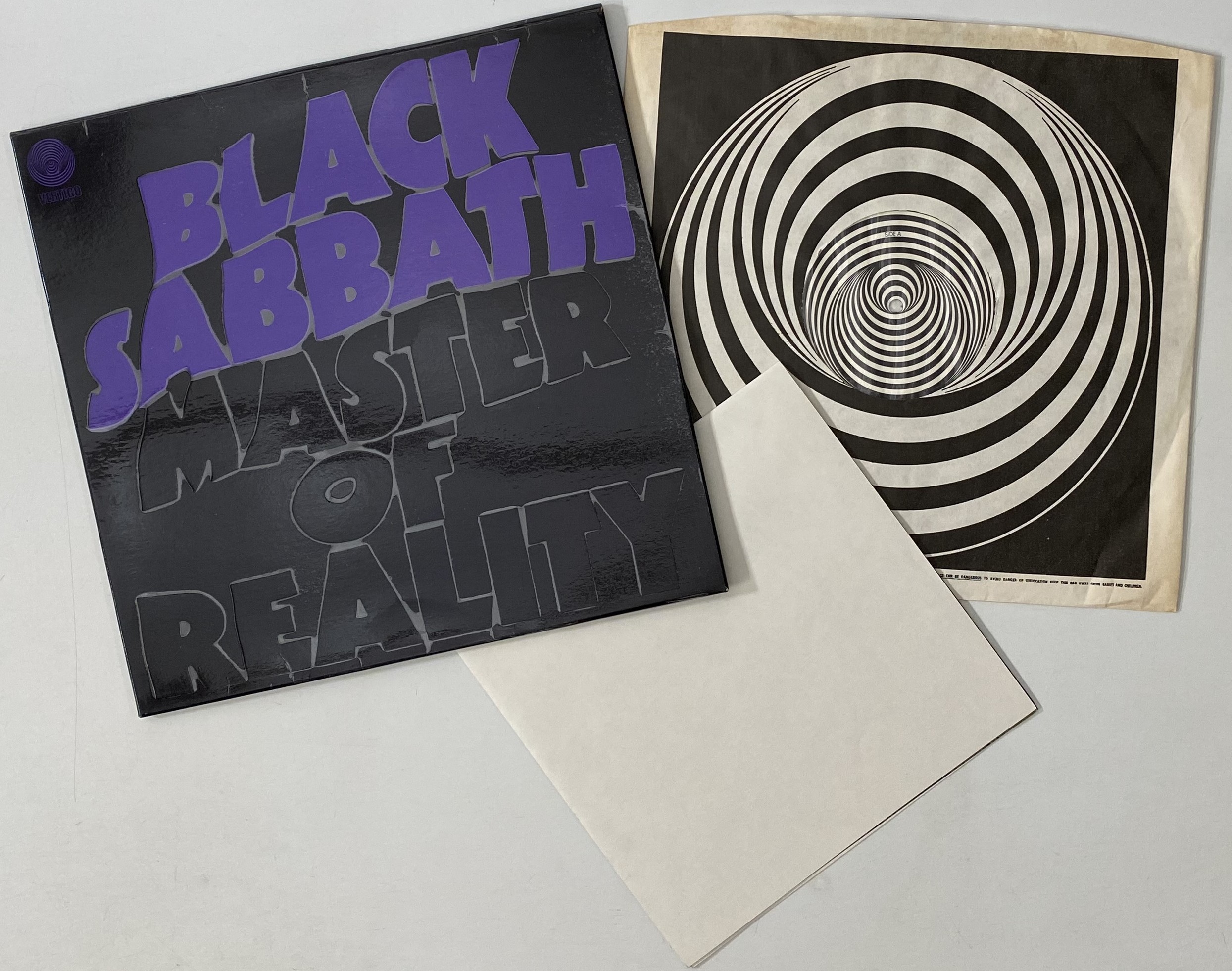 Lot 12 - BLACK SABBATH - MASTER OF REALITY LP