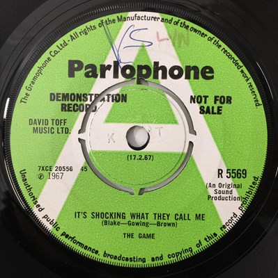 Lot 32 - THE GAME - IT'S SHOCKING WHAT THEY CALL ME 7" (UK FREAKBEAT PROMO - PARLOPHONE - R5569)