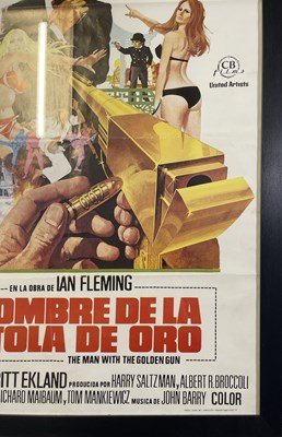 Lot 146 - JAMES BOND - THE MAN WITH THE GOLDEN GUN (1974) - ORIGINAL SPANISH FILM POSTER.