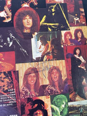 Lot 315 - QUEEN - SIGNED LP.