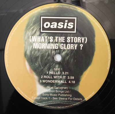 Lot 141 - OASIS - (WHAT'S THE STORY) MORNING GLORY? LP (ORIGINAL UK COPY - CREATION CRE LP 189)