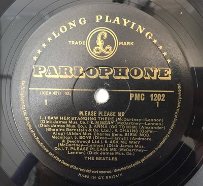 Lot 92 - THE BEATLES - PLEASE PLEASE ME LP (1ST UK MONO 'BLACK AND GOLD' - PMC 1202)