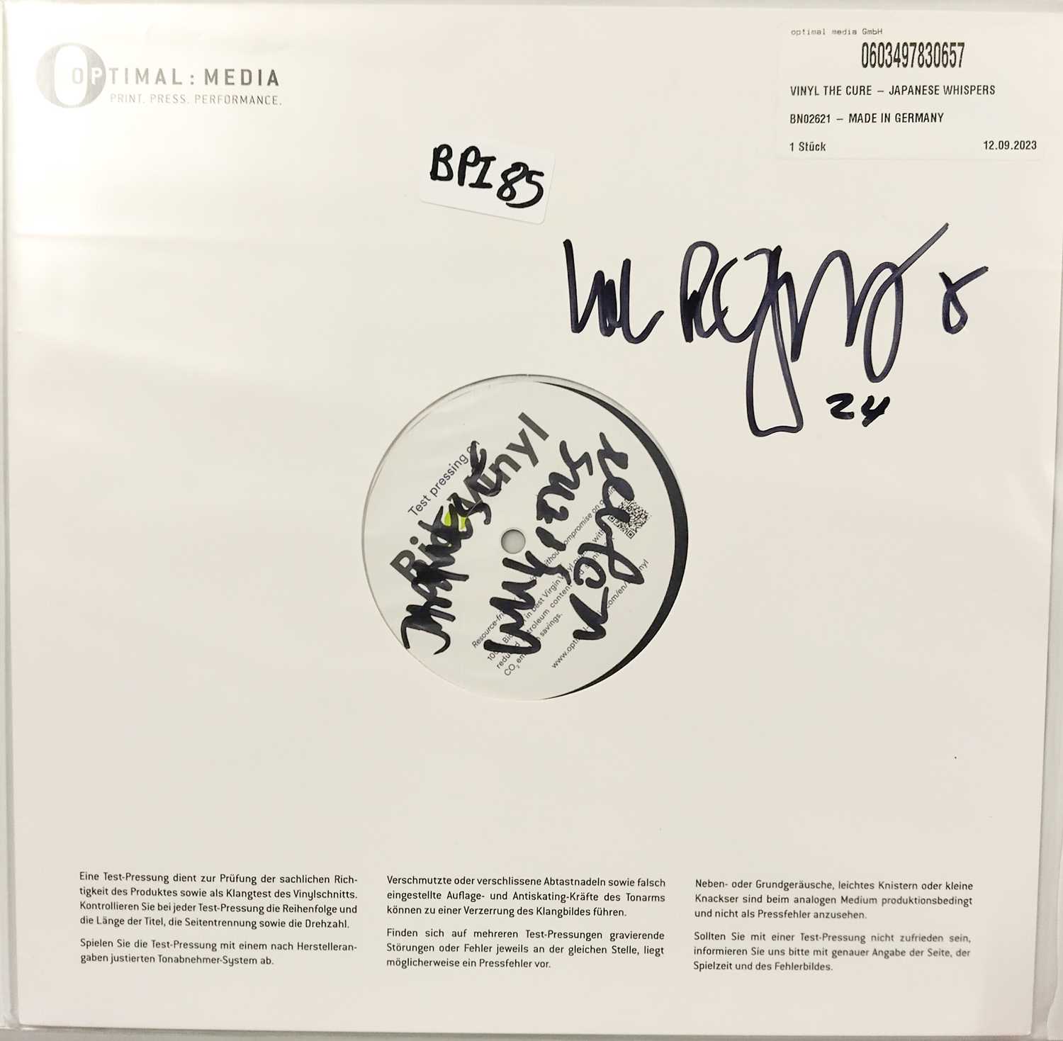 Lot 85 - THE CURE - JAPANESE WHISPERS LP (2023 - 0603497830657) - SIGNED BY ROBERT SMITH