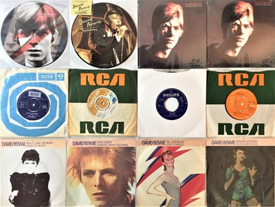 Lot 952 - DAVID BOWIE - 7"/LP COLLECTION