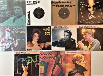 Lot 952 - DAVID BOWIE - 7"/LP COLLECTION