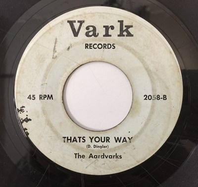 Lot 134 - THE AARDVARKS - I'M HIGHER THAN I'M DOWN 7" (VARK RECORDS 2058)