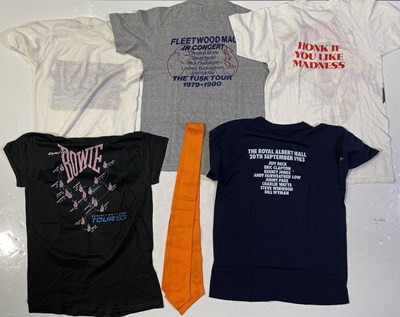 Lot 332 - CLASSIC ROCK AND POP - VINTAGE T-SHIRTS INC DAVID BOWIE.