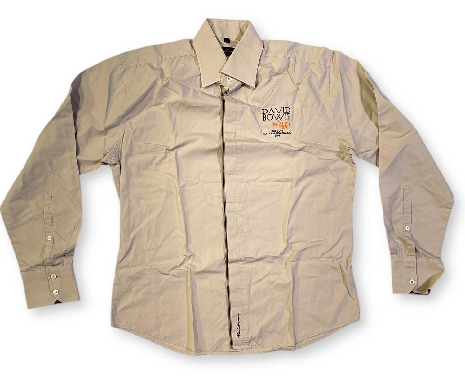 Lot 377 - DAVID BOWIE - CREW ONLY REALITY TOUR SHIRT.