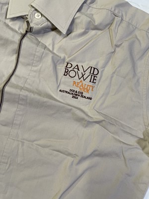 Lot 377 - DAVID BOWIE - CREW ONLY REALITY TOUR SHIRT.