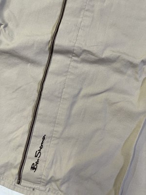 Lot 377 - DAVID BOWIE - CREW ONLY REALITY TOUR SHIRT.