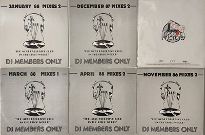Lot 864 - DMC 12" AND DANCE 12" PACK