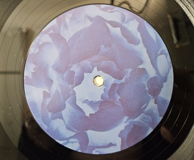 Lot 74 - NEW ORDER - THE GATEFOLD SUBSTANCE LP (LIMITED EDITION W/ PRESS RELEASE - FACT 200)