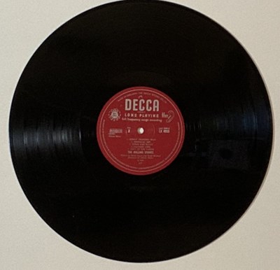 Lot 318 - THE ROLLING STONES - BEGGARS BANQUET LP (ORIGINAL UK MONO PRESSING - LK 4955)