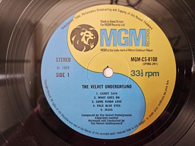 Lot 49 - THE VELVET UNDERGROUND - THE VELVET UNDERGROUND LP (UK ORIGINAL - MGM-CS-8108)