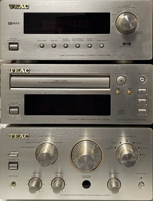 Lot 45 - HIFI EQUIPMENT (TEAC & YAMAHA).