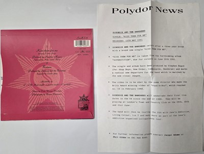 Lot 15 - SIOUXSIE & THE BANSHEES 7" SINGLES PACK WITH PROMOS, PRESS SHEETS + RADIO TIMINGS