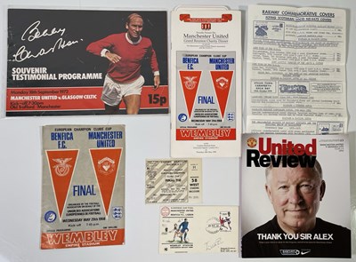 Lot 274 - FOOTBALL - MANCHESTER UNITED - MEMORABILIA INC EUSEBIO SIGNED FDC.