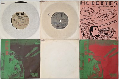 Lot 229 - MO-DETTES - 7" SINGLE PACK