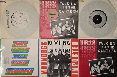 Lot 240 - THE MOONDOGS - 7" SINGLE PACK