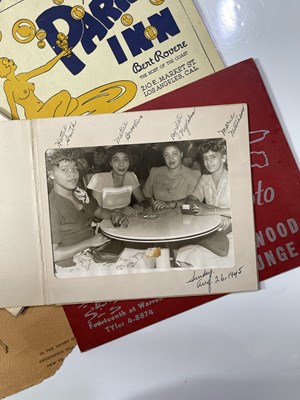Lot 44 - AFRICAN AMERICAN HISTORY - BLUE NOTE AND OTHER JAZZ AND CABARET CLUBS - LARGE COLLECTION OF 1950S PHOTO SOUVENIRS.