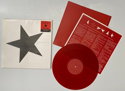 Lot 250 - DAVID BOWIE - ★ (BLACKSTAR) LP (JAPANESE - SIJ7 1)