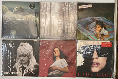 Lot 228 - POP - DANCE - RNB - HIP HOP - LP COLLECTION - RICKIE LEE JONES, BEYONCE, TAYLOR SWIFT