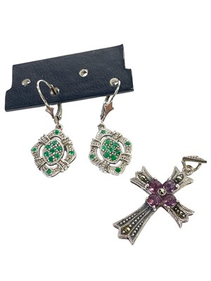 Lot 16 - SILVER NECKLACES / BRACELETS.