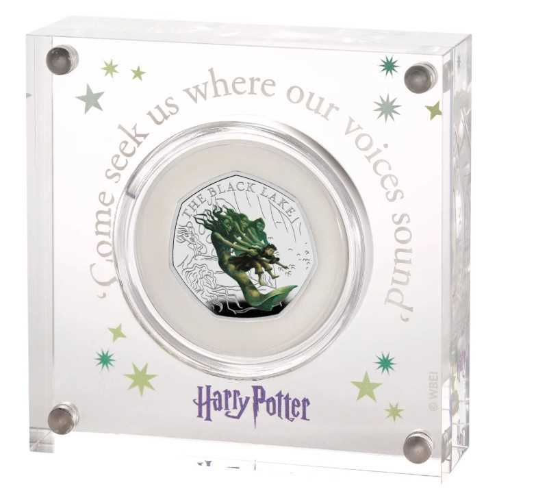 Lot 29 - ROYAL MINT - HARRY POTTER BLACK LAKE SILVER PROOF COLOUR 50P COIN.