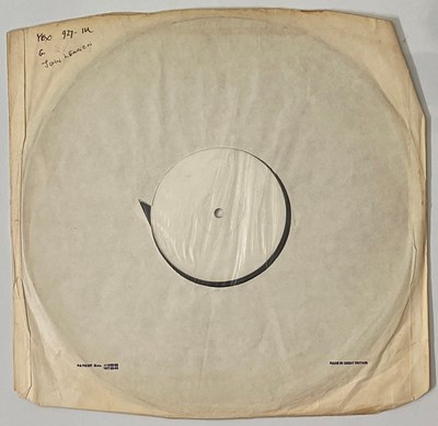 Lot 295 - JOHN LENNON - MIND GAMES LP - UK SIDE 1 TEST PRESSING