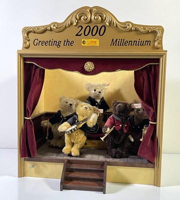 Lot 85 - STEIFF 2000 MILLENIUM DREAM BAND SET