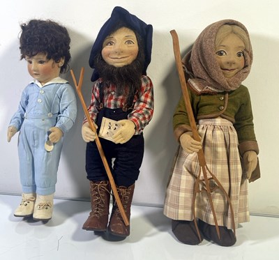 Lot 109 - MIXED R. JOHN WRIGHT DOLL PACK