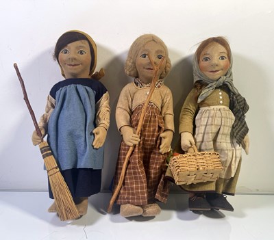 Lot 110 - MIXED R. JOHN WRIGHT DOLLS WITH OUT BOXES