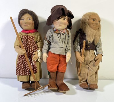 Lot 111 - MIXED R. JOHN WRIGHT DOLLS WITHOUT BOXES