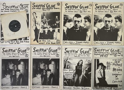 Lot 267 - SNIFFIN' GLUE - EIGHT ISSUES.