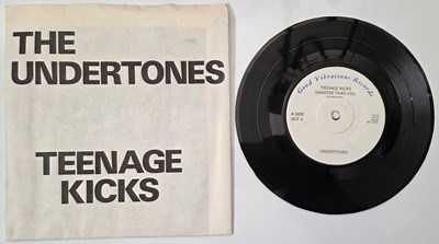 Lot 210 - THE UNDERTONES - TEENAGE KICKS 7" (UK ORIGINAL - GOOD VIBRATIONS - GOT 4)