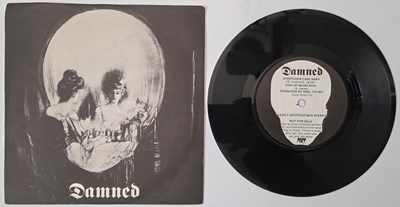 Lot 235 - THE DAMNED - STRETCHER CASE BABY 7" (ORIGINAL UK COPY - DAMNED 1/2)