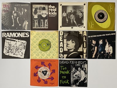 Lot 187 - CLASSIC USA/AUSSIE PUNK 7" PACK - DEAD BOYS, RAMONES, DEAD KENNEDYS, THE SAINTS + MORE