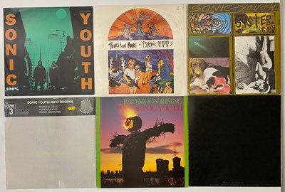 Lot 673 - USA - ALTERNATIVE ROCK - GRUNGE - LP AND 12" SINGLE PACK - SONIC YOUTH, DINOSAUR JR, PAVEMENT