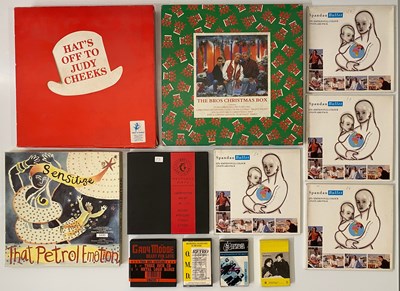 Lot 824 - MIXED GENRE - BOX SETS / CASSETTES / CDs COLLECTION