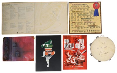 Lot 210 - PROG / CLASSIC ROCK - AUTOGRAPH COLLECTION INC KING CRIMSON / PETER GREEN.